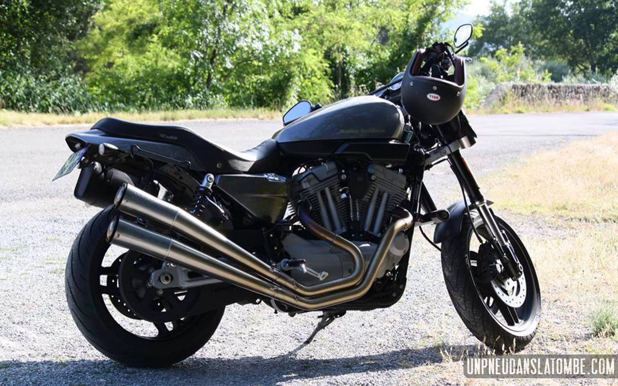 La Harley-Davidson XR 1200 de Xavier.