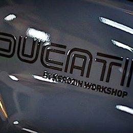 Ducati 1000 Sport cafe-racer : une bécane signée Kerozin.