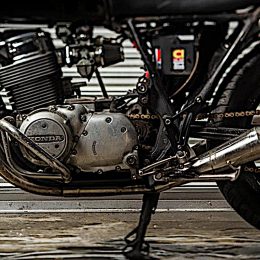 Honda CB 750 Four personnalisée : une bécane signée Benjie's Cafe Racer.