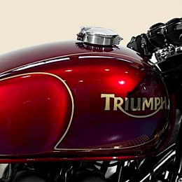 Triumph Bonneville cafe-racer : une bécane signée Galli Moto.
