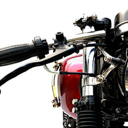 Yamaha SR 400 cafe-racer : une bécane signée The Sports Custom.