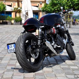La Honda CB 750 Seven Fifty de Florian...