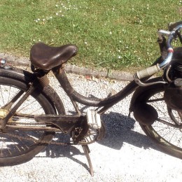 Le Solex "cafe-racer" de Martin...