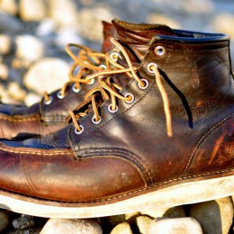 Red Wing Classic Moc : une alternative aux chaussures moto ?