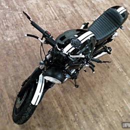 La Honda CB 750 Seven Fifty de Pierre, un joli mélange des genres...