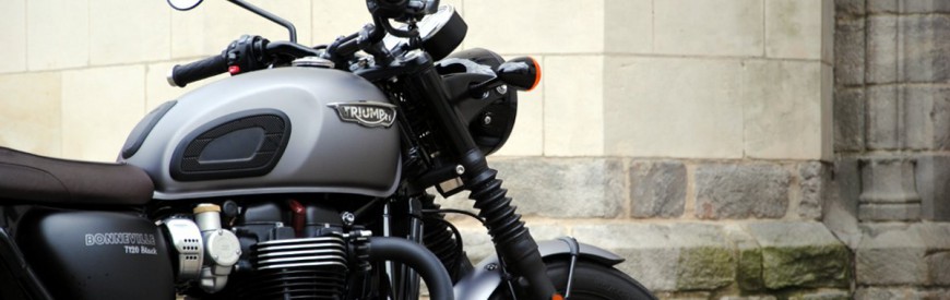 Triumph T120 Black : la Bonneville des gentlemen à l'essai...