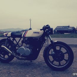 Yamaha XS 850 cafe-racer : la moto égérie de Nico...