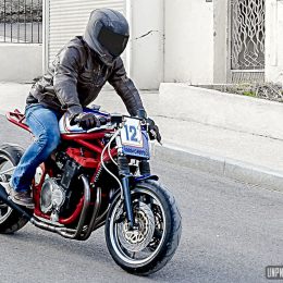 Une Suzuki 1200 Bandit cafe-racer, sortie de chez Taverne Motorcycle...
