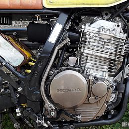 Dirty Hand Job : la Honda 650 Dominator scrambler de David...