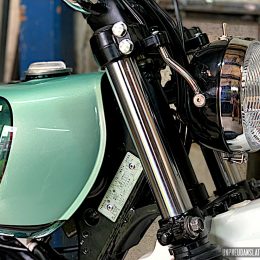 Yamaha XT 125 scrambler : une belle sauterelle signée Hubert & Guirec.