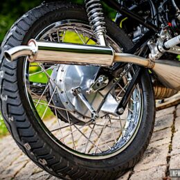 Yamaha RD 250 cafe-racer : Kamaji s'offre une cure de mélange deux temps !