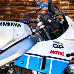 Yamaha XSR 900 GP "Christian Sarron" replica : un projet 100% auvergnat ?