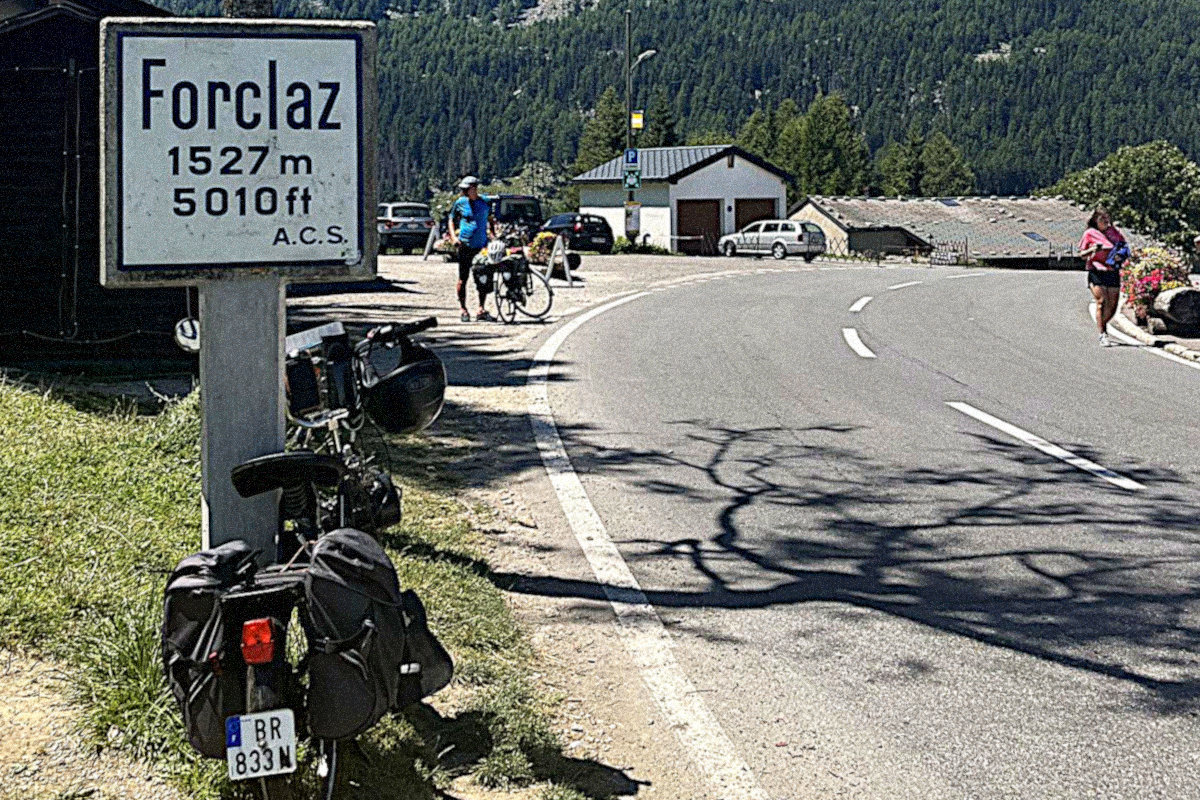 Le tour du mont Blanc à Solex : de Champex-Lac au col de la Forclaz...