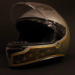 Motoconfort AU65 "Kumiko" par Cyril Cheval - Episode 03 : L'équipement.