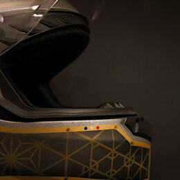 Motoconfort AU65 "Kumiko" par Cyril Cheval - Episode 03 : L'équipement.