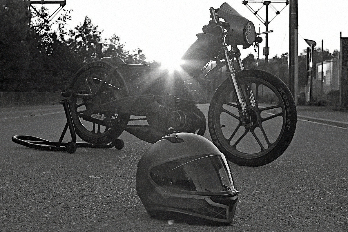 Motoconfort AU65 "Kumiko" par Cyril Cheval - Episode 03 : L'équipement.